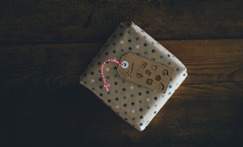 Idées de cadeaux pour faire vibrer les accros aux réseaux sociaux